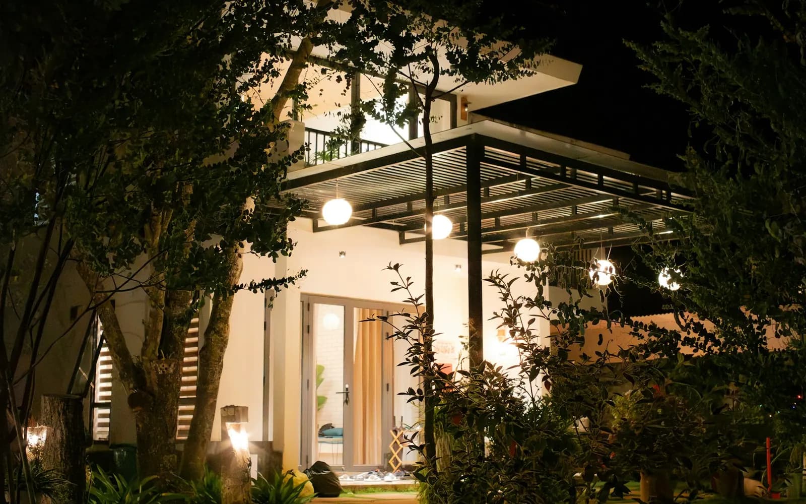 Premium South Delhi residence exterior showing lane character and micro-market value